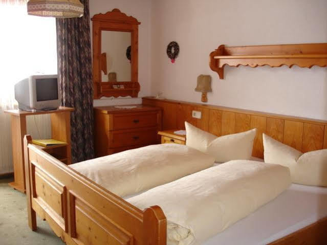 Hotel Gsallbach كاونرتال المظهر الخارجي الصورة